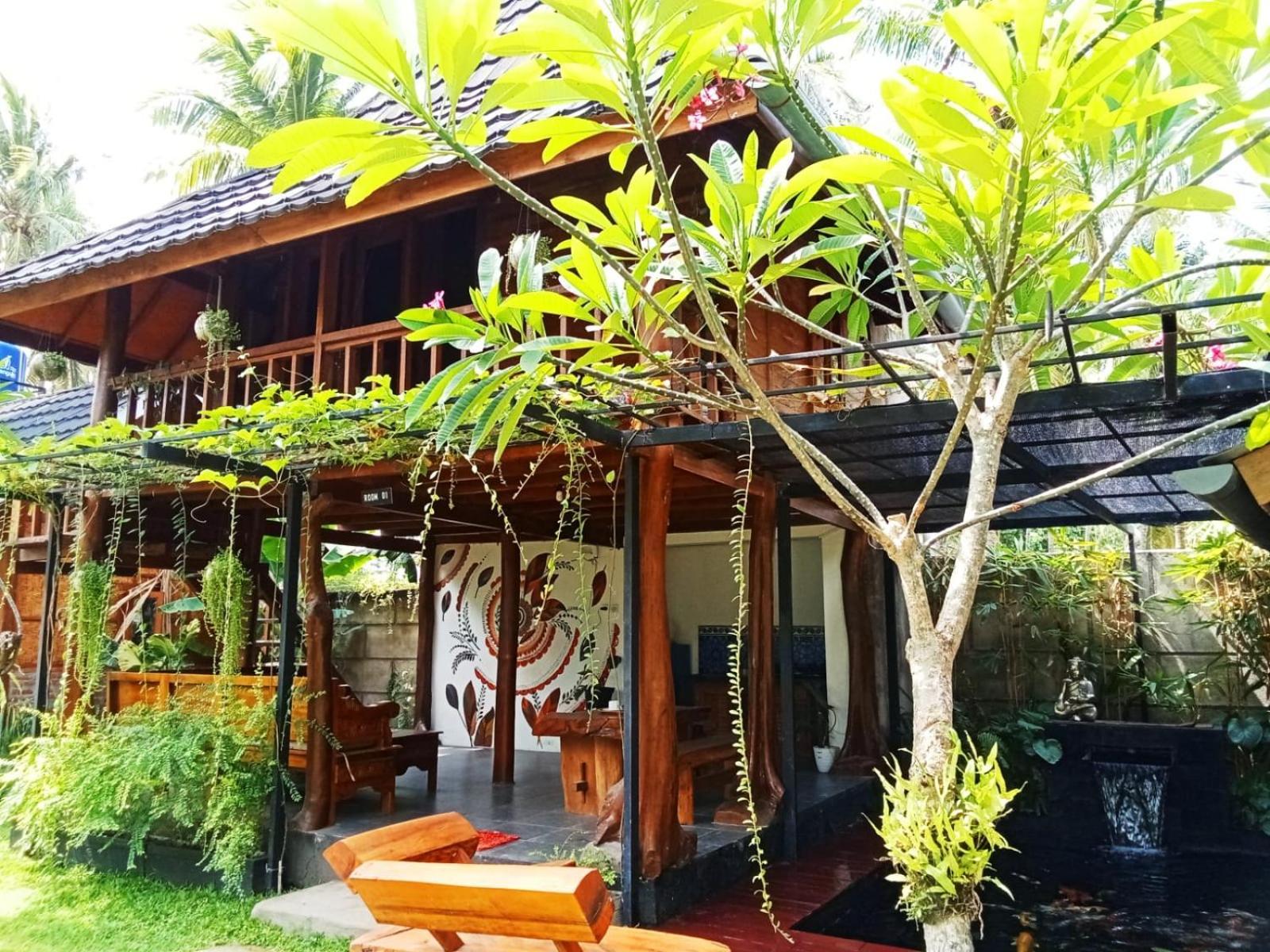 Tahlia'S Villa Sorongjukung Esterno foto